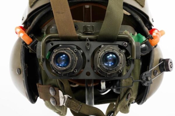 US Army SPH-4 Flight Helmet with AN/PVS-5 NVGs and carrying bag - Image 3